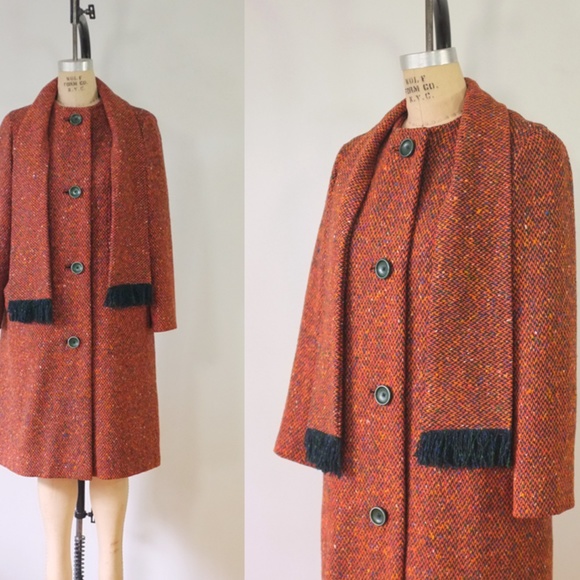 vintage coat1970s tweed attached scarf coat